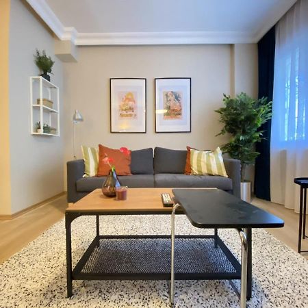 Chic Flat Near Shopping Malls In Sisli Apartment Истанбул Екстериор снимка